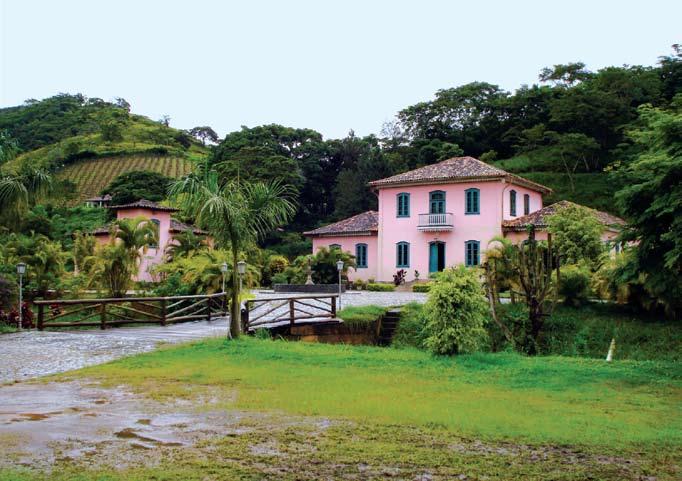 proprietário particular fonte: IBGE - Anta Fazenda do Valverde, acesso principal coordenador / data Francyla Bousquet dez 2008 equipe Maciel Zanette e