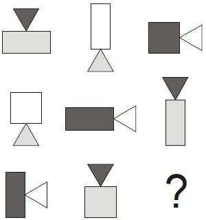 13 (TJ/SE 2009 FCC) Dez placas quadradas, cada qual tendo ambas as faces marcadas com uma mesma letra, foram dispostas na forma triangular, conforme é
