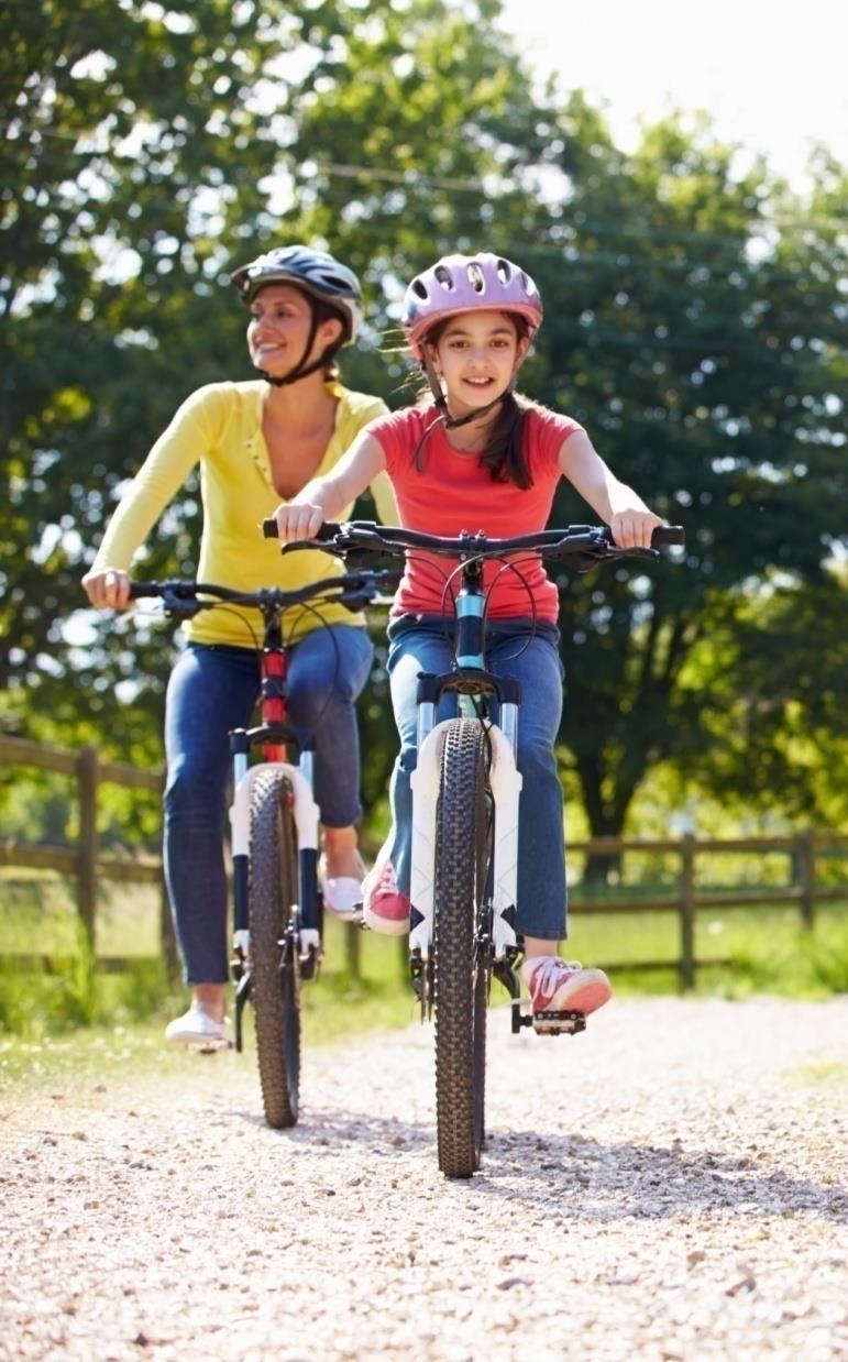 BIKE LIVRE Que tal juntar a família e os amigos pra dar uma volta de bike pela cidade?