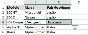 Excel - Módulo I 1.10. Copiando e colando formatos Com o Excel, você consegue colar os formatos de uma célula para outras. Para isso, use a ferramenta Pincel.