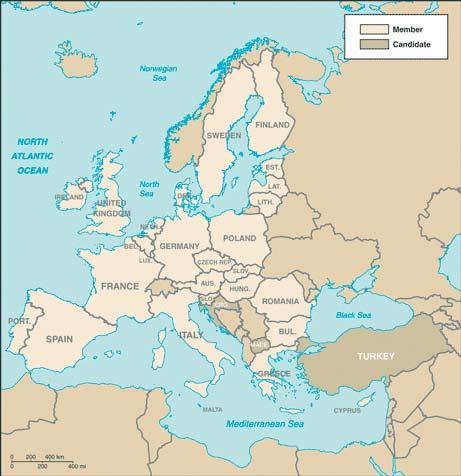 União Européia União Européia 1 CAPITAL: Bruxelas (Bélgica), Strasbourg (França), Luxemburgo População: 486.642.177 habitantes PIB (2006): US$ 13,7 trilhões PIB per capita (2006): US$ 28.