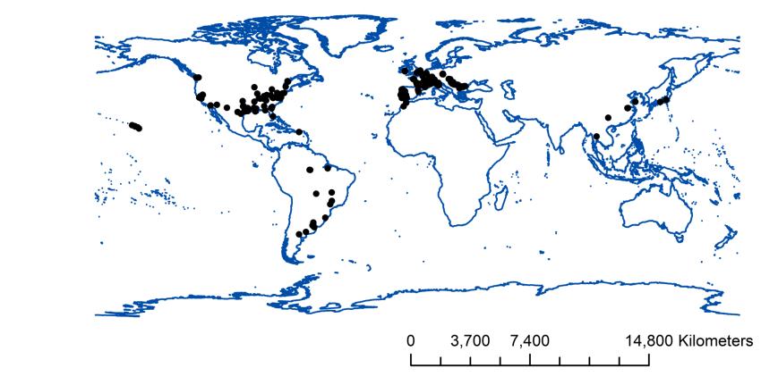 412 localizações geográficas 4 variáveis bioclimáticas BIO1 = Annual Mean Temperature BIO10 = Mean Temperature of Warmest Quarter BIO11 = Mean Temperature of Coldest Quarter BIO12 = Annual