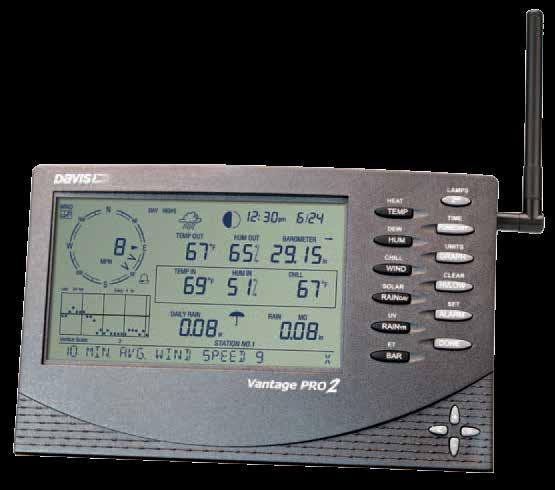 A Estação Meteorológica VANTAGE PRO2, em seu padrão, é composta por: 1 Sensor de temperatura e umidade do ar 1 Sensor de velocidade e direção do vento 1 Sensor de chuva 1 Sensor de pressão