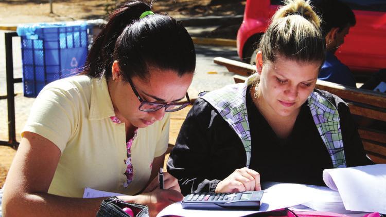 TÉCNICO GRADUAÇÃO SECOM ALUNOS Número de cursos, matrículas nos Cursos Técnicos e Graduação por campus em 2017 Campus Cursos Alunos Matriculados Técnico Graduação Técnico Graduação Belo