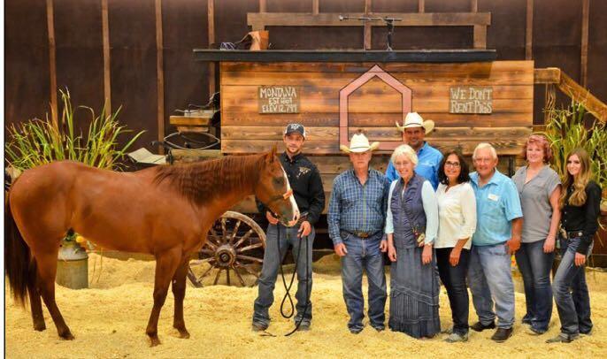 A média de venda superou os US $ 19 mil e o animal mais valorizado foi DTF TIME TRAVELER, um filho de dois anos de idade de DASH TA FAME, com a grande égua MOONLITE MARTHA, por MARTHAS SIX MOONS.