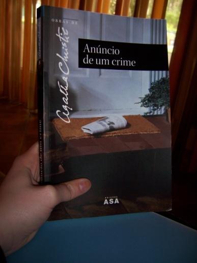 Este livro foi-me oferecido no Natal de 2007, por uma prima.