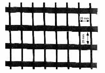 87 O reforço utilizado na campanha experimental foi fornecido pela Maccaferri do Brasil. As principais características e definições dos materiais (geogrelha e solo) são mostradas a seguir. 3.4.1.