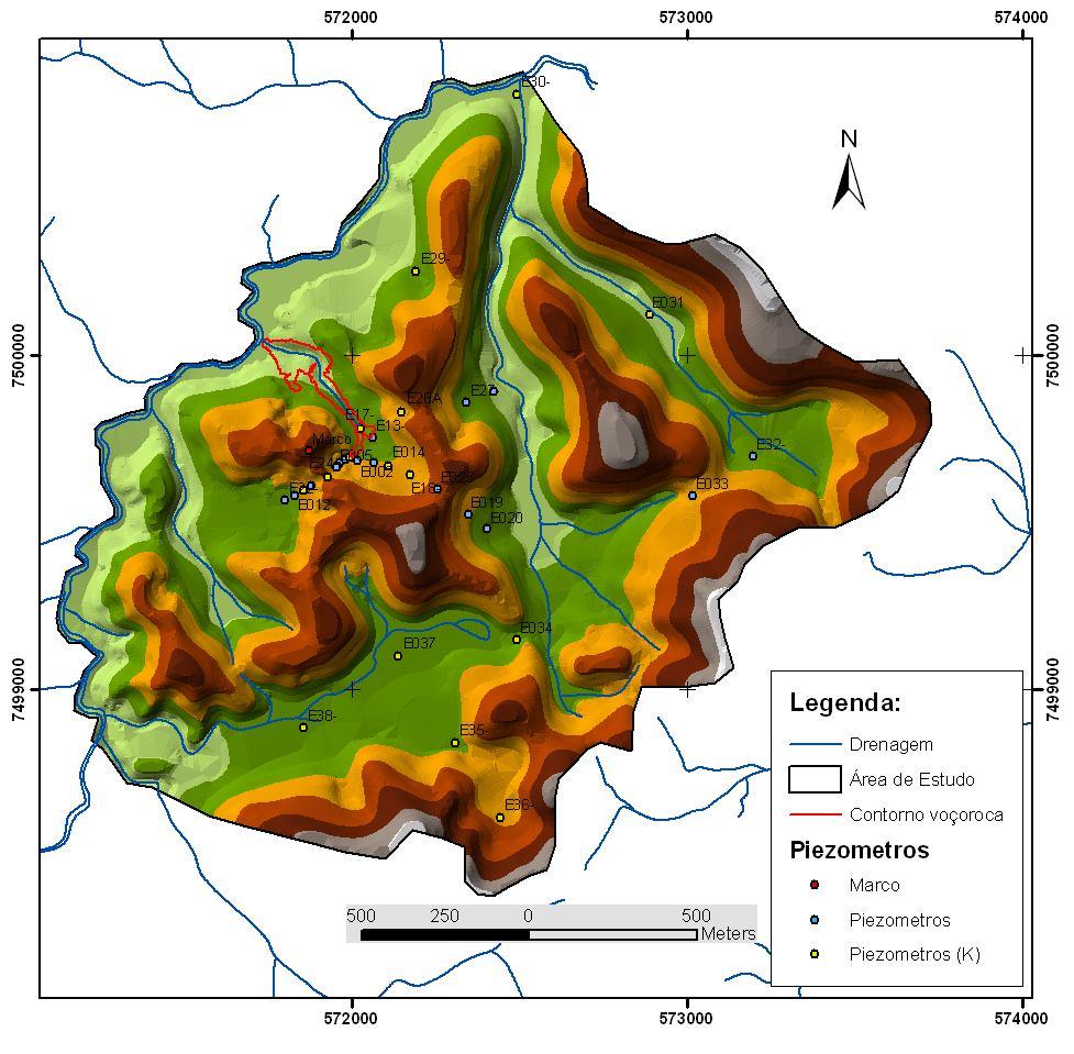 Figura 4 MDT com as estações piezométricas CONCLUSÕES Ficou constatado que a porção argilosa desses solos encontra-se totalmente, agregada entre si, ou com partículas siltosas e arenosas.