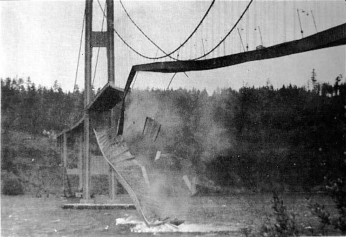 Ponte Sobre o Defiladeiro de Tacoma Um carro!