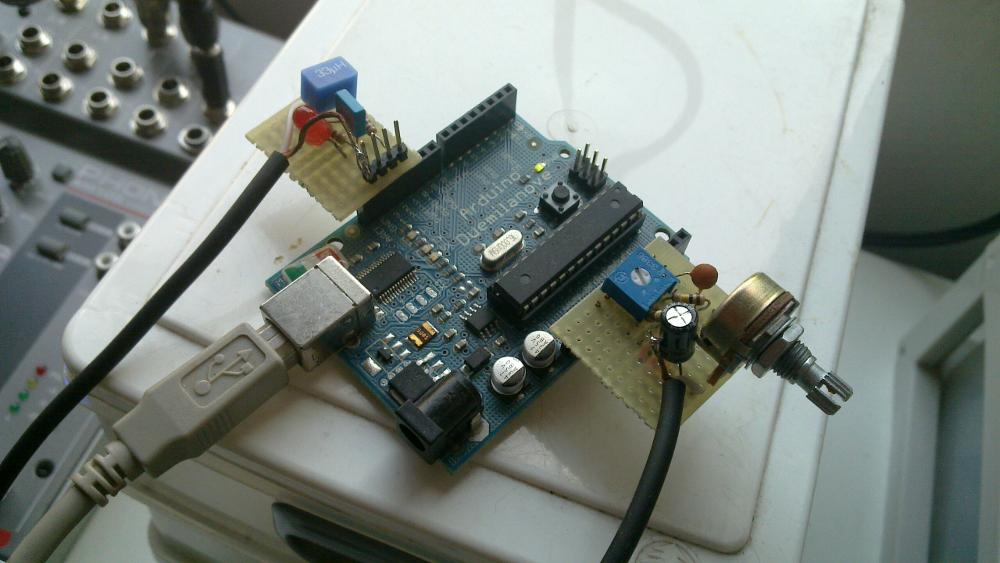 Introduc a o Metodologia Arduino GPU Android Conclusa o Arduino Microcontrolador Atmel