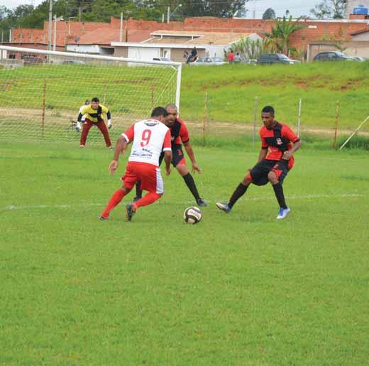 5 FUTEBOL AMADOR: FINAL SERÁ ENTRE FURACÃO BAIANO E UNIÃO POSSENSE onato Municipal de Futebol Amador realizados no sábado, dia 24 de novembro, decidiram os times que se e União