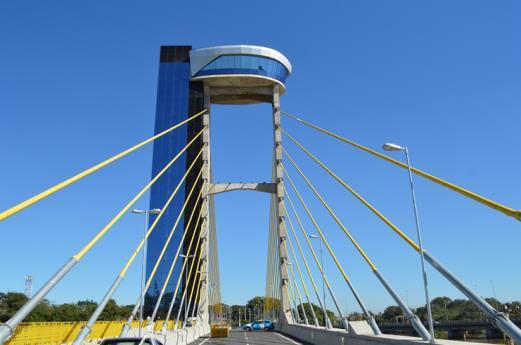 l) A ponte deverá ter uma largura máxima de 19 cm ao longo de todo seu comprimento. O comprimento não poderá exceder o espaço delimitado pela base da estrutura de carregamento.