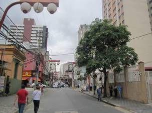 Figura 8: Vista da Rua Galvão Bueno.