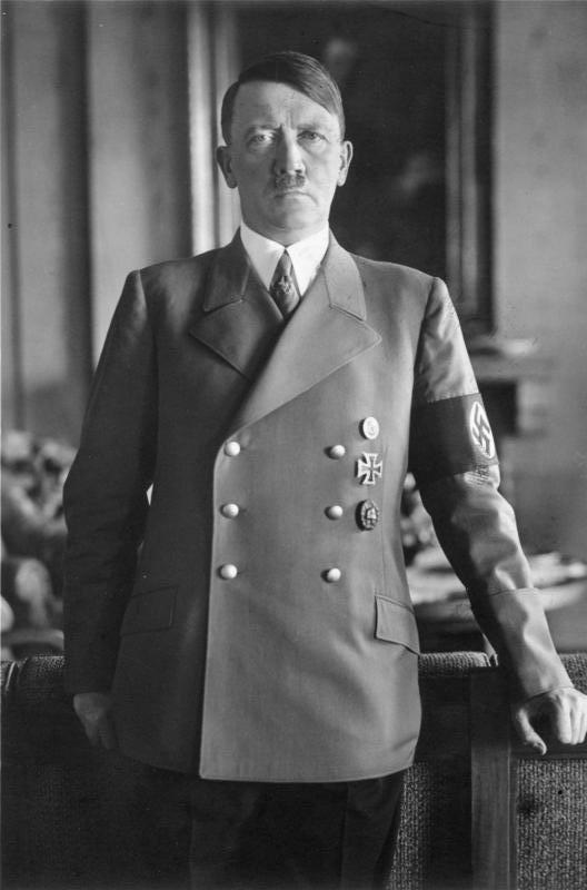 Itália Fascismo alemão (Nazismo) Adolf Hitler: Governo: 1933-1945