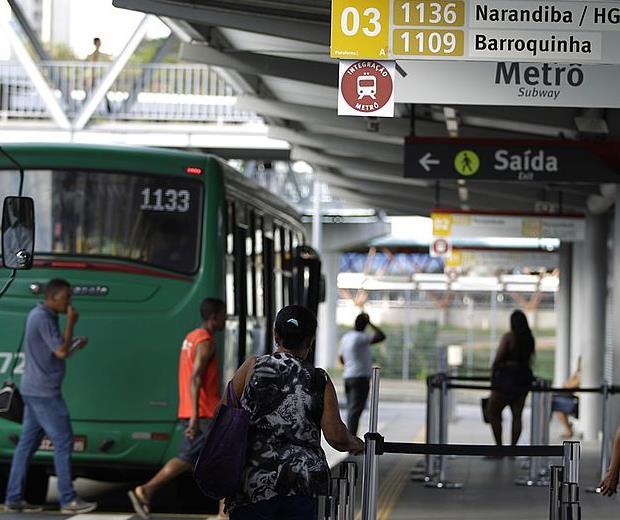 RACIONALIZAÇÃO DE REDE A racionalização de rede alimentadora traz benefícios generalizados, com diminuição