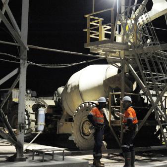 A necessidade de suporte rápido de rocha como o shotcrete (concreto projetado) ou a infraestrutura de transporte durável feita de concreto está crescendo na mesma velocidade.