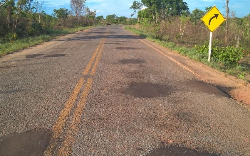 000,00 *Durante três anos foram feitas intervenções para manutenção das Rodovias Estaduais no Oeste da Bahia.