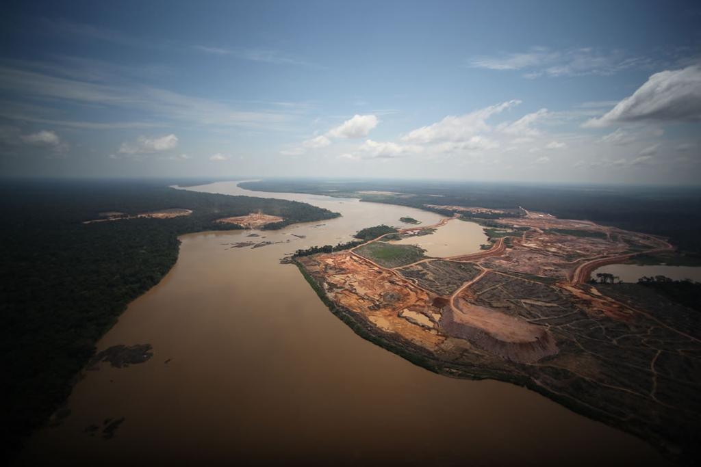 Projeto hidrelétrico em construção: Jirau A Energia Sustentável do Brasil, da qual a GDF SUEZ detém 50,1%, é responsável pela construção, manutenção, operação e venda da energia a ser gerada pela
