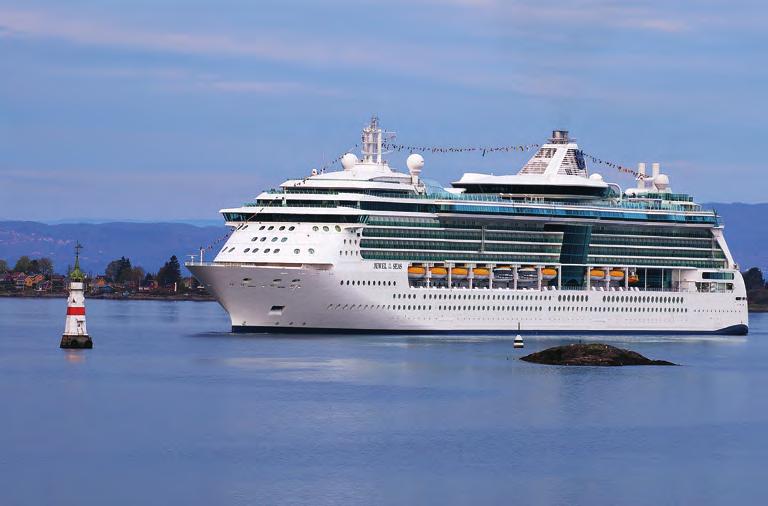 ROYAL CARIBBEAN Royal Caribbean I N T E R N A T I O N A L Alasca Glaciar Sawyer 8 dias 7 noites Ovation of the Seas Saídas: 24, 31 maio; 14, 21, 28 junho; 5, 12, 19, 26 julho; 2, 9, 16, 23, 30