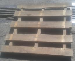 Sucata de pallet de madeira - Tipo 15 COMRPIMENTO: 1130mm; LARGURA: 1110mm;