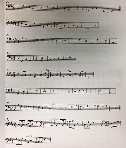 2. Adicione as partes de soprano, alto e tenor aos seguintes baixos, utilizando tríades em estado fundamental.