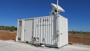 Possíveis Soluções SSA - Programa de instruções de segurança para o Espaço de Conscientização Ambiental - O radar da ESA instalado em Madrid, Espanha é utilizado para detectar e monitorar detritos