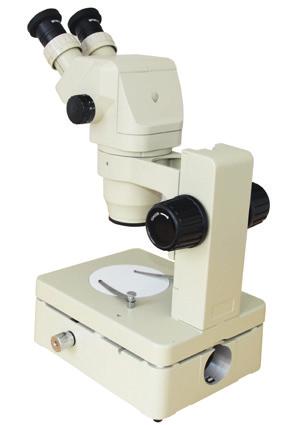 CARACTERÍSTICAS Binocular ou trinocular inclinada a 45º garante um uso conveniente e uma observação confortável. Prismas de alta qualidade.