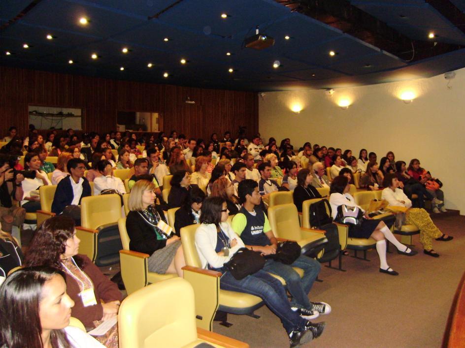 Alunos do ensino médio estadual,