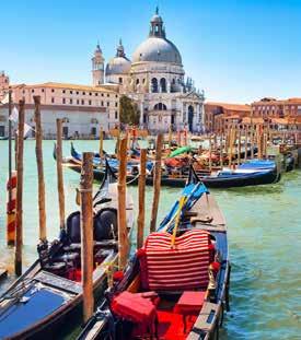 EXPERIENTE GUIA PRIVATIVO ITÁLIA CLÁSSICA ROMA VATICANO ASSIS SIENA FLORENÇA PISA VERONA PÁDUA VENEZA MILÃO 1º DIA LISBOA OU PORTO / ROMA Comparência no aeroporto 120 minutos antes da partida.