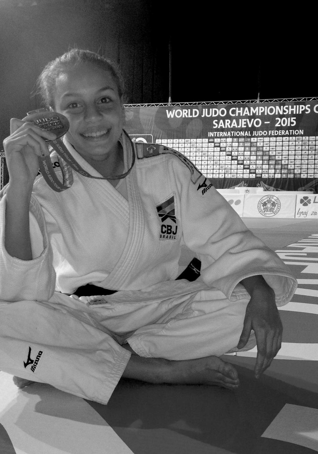 TÉCNICO DE EQUIPES DE BASE 5º Ana Paula Higa Carra 5º Gabriela Vitoria Maximo Fontes Mato Grosso 15/09/1997 São Paulo 21/01/1998 DESAFIO INTERNACIONAL BRASIL X ÁUSTRIA DATA: 30 DE NOVEMBRO LOCAL: