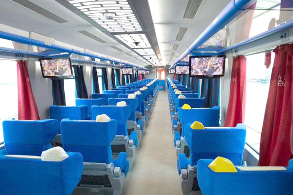 A EFVM dispõe de um serviço adicional que faz o percurso entre as cidades de Itabira e Nova Era, ambas em Minas, e faz conexão com os dois trens da linha principal.