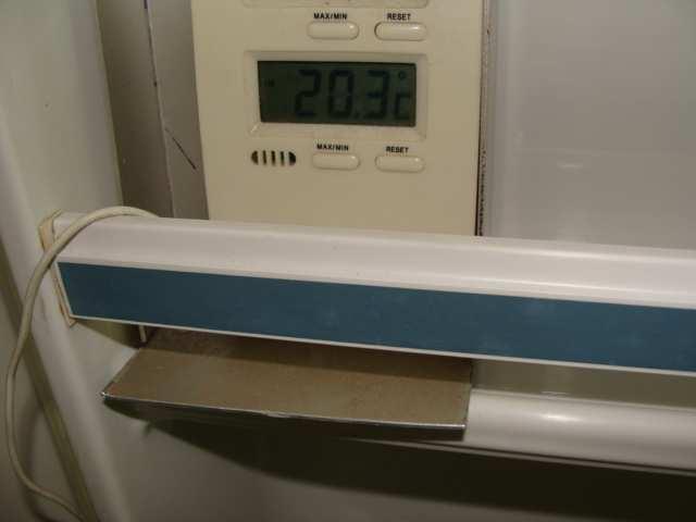 39 Figura 20 - Temperatura constante na estufa.