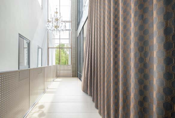 tecidos para cortinas A coleção curtains contempla opções translucidas com ou sem