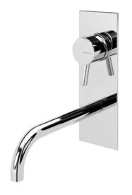 241 LUSITANO Monocomando de lavatório à parede, de espelho único vertical. Bica com 230mm Wall basin mixer with vertical single escutcheon.