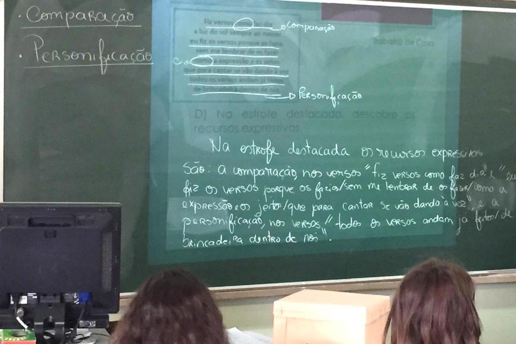 Como se mostra na figura 23 foi utilizado o exemplo da reta numérica para a exploração das sílabas métricas, porém,