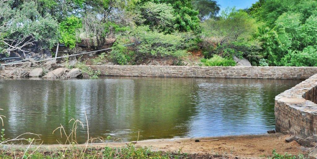 Após ações do CBH e da ANA, água da Barragem Carnaúba devolve esperança a agricultores do rio Sabugi Barragem de Zé Morais foi a última parada da água da Barragem Carnaúba, que vai proporcionar