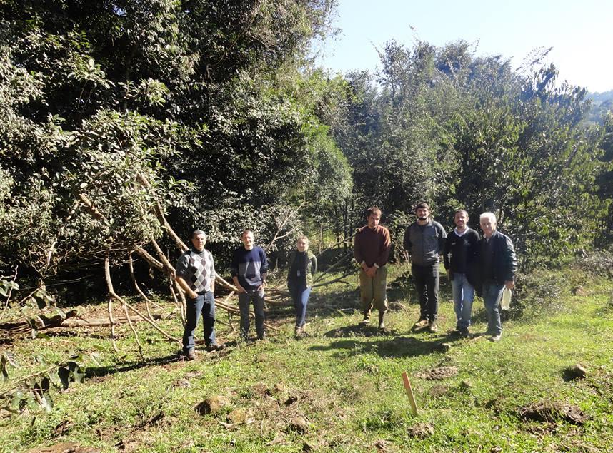 Visita técnica de representantes do Projeto TSGA no Parque e entorno (03.06.2015) http://parquefritzplaumann.org.