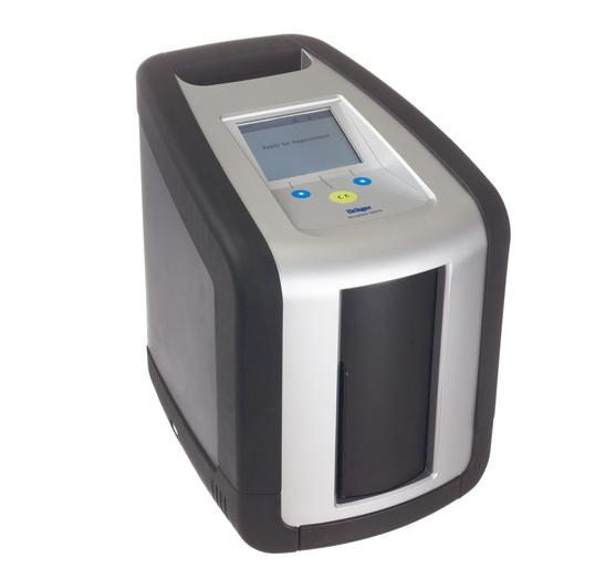 06 Dräger Alcotest 6820 Produtos relacionados Dräger DrugTest 5000 D-54720-2012 Sem pipetas, sem gotas, sem demora: Coletar uma amostra de saliva é