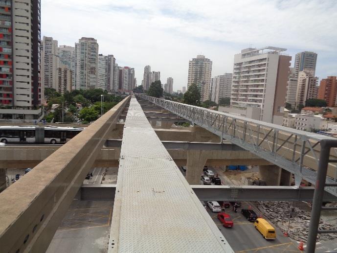 Trecho de via Estação