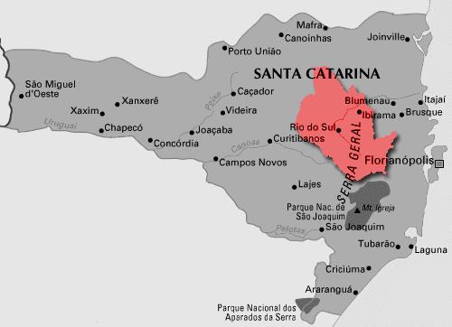 o Médio Vale do Itajaí e da Grande Florianópolis; ao Sul, com a Região Serrana; ao Norte, com o Planalto Norte Catarinense e, a Oeste,