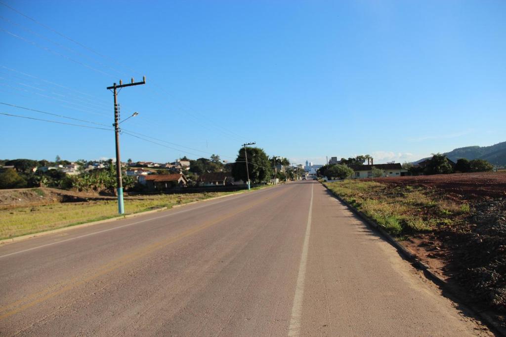 A estrada da madeira ainda desempenha um papel muito importante na conexão entre municípios ligando Trombudo Central, Agronômica, Rio do Sul e Lontras.