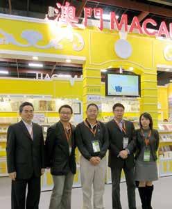 Intercâmbios 參加台北 海口及香港書展本會於本年度先後參加於 1 月 30 日至 2 月 4 日舉行的 第 21 屆台北國際書展 4 月 19 至 22