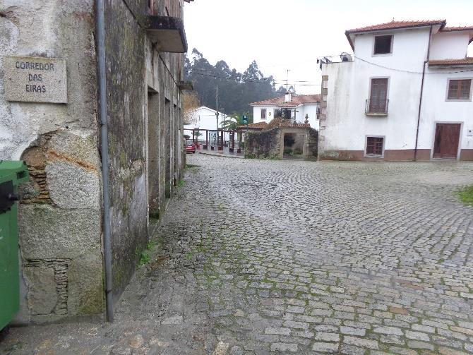 da Casa do Barrocas; Substituição do pavimento