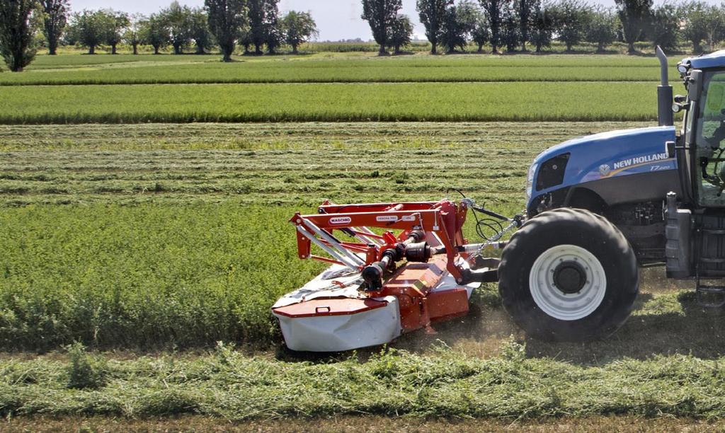 II Transmissão por cardã Trilhos antidesgaste Transportadores traseiros de formação de leira Dispositivo de segurança para obstáculos Altura de lavagem regulável Chave para substituição de