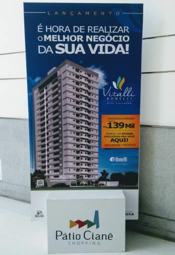 DISPLAY MEGA BANNER MDF Quantidade: 02 unidades Localização: à definir Medida: 1,00m x 2,10m