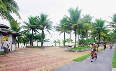 (no Canal 3) e Ilhabela (na Praia do Perequê, próximo à rua Armando da Silva Pinto), de terça-feira a domingo, das 9 às 17 horas.