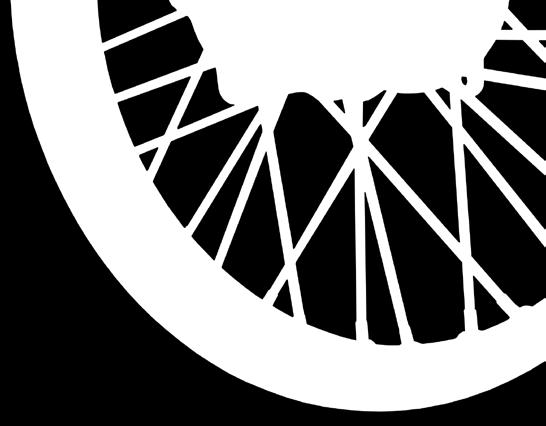 Comprimento da roda frente: 8,5 polegadas / 215mm. Comprimento da roda traseira: 7,6 polegadas /190mm.