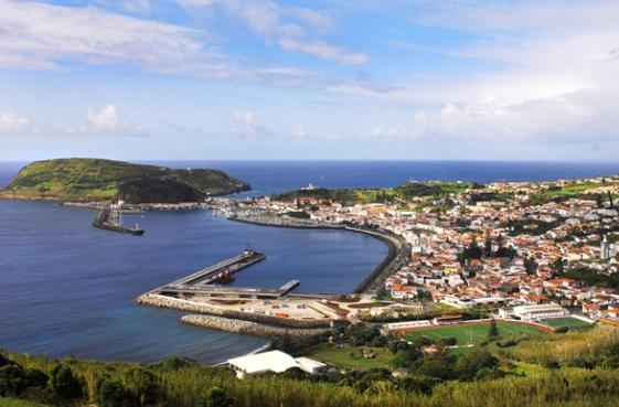 DE ABRIGO DO PORTO DA MADALENA, ILHA DO PICO(SUBCONTRADO) DONO DE OBRA: Portos dos Açores, S.A VALOR DE ADJUDICAÇÃO: 12.371.