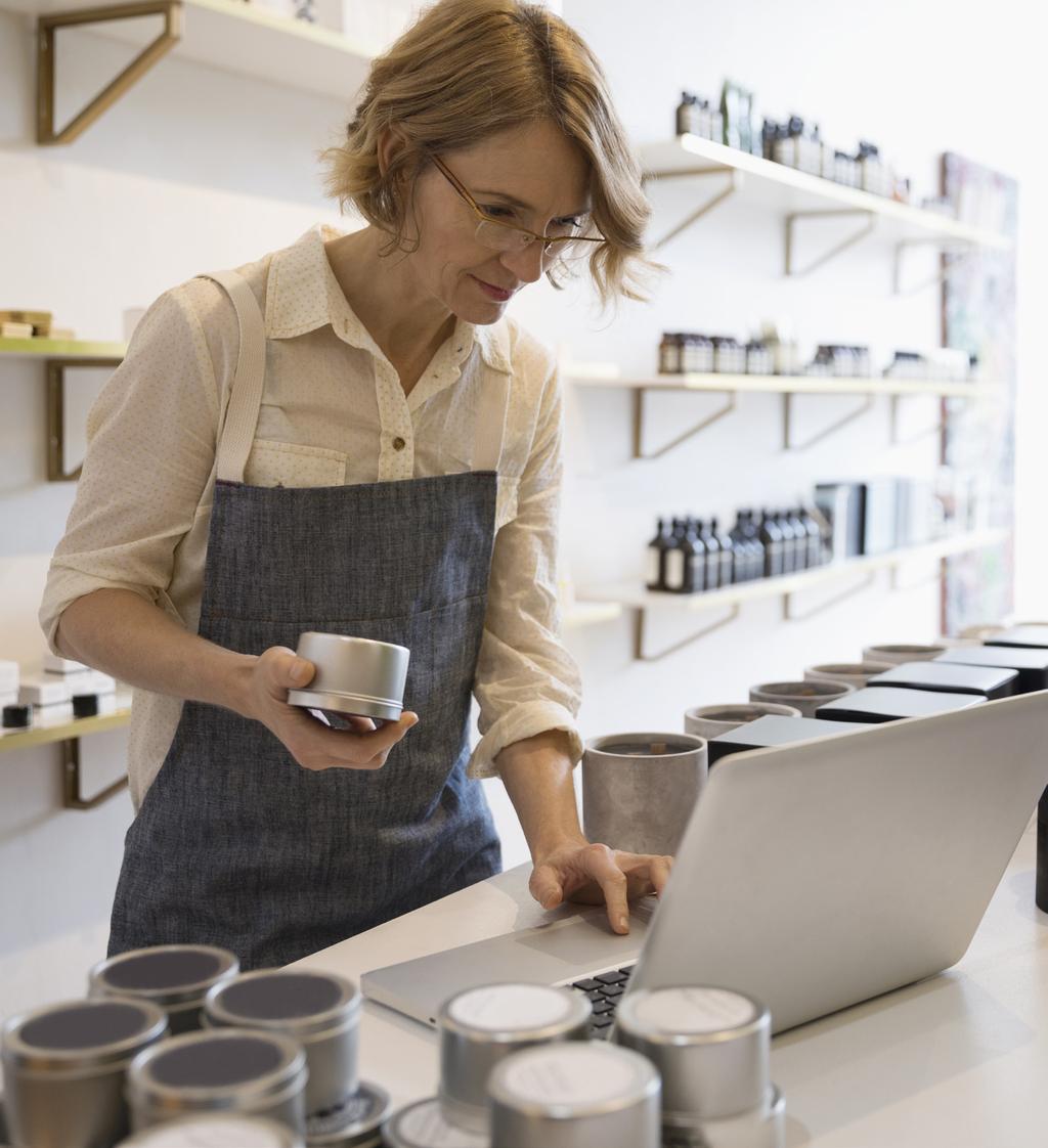 A forma dos clientes pesquisar, comunicar e comprar tem se transformado continuamente, graças às tecnologias mais móveis e adaptáveis.