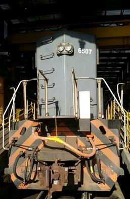 PLANO DE AÇÃO Excesso de locomotivas rebocadas mortas em trens Muitas ocorrências de furto de cabos